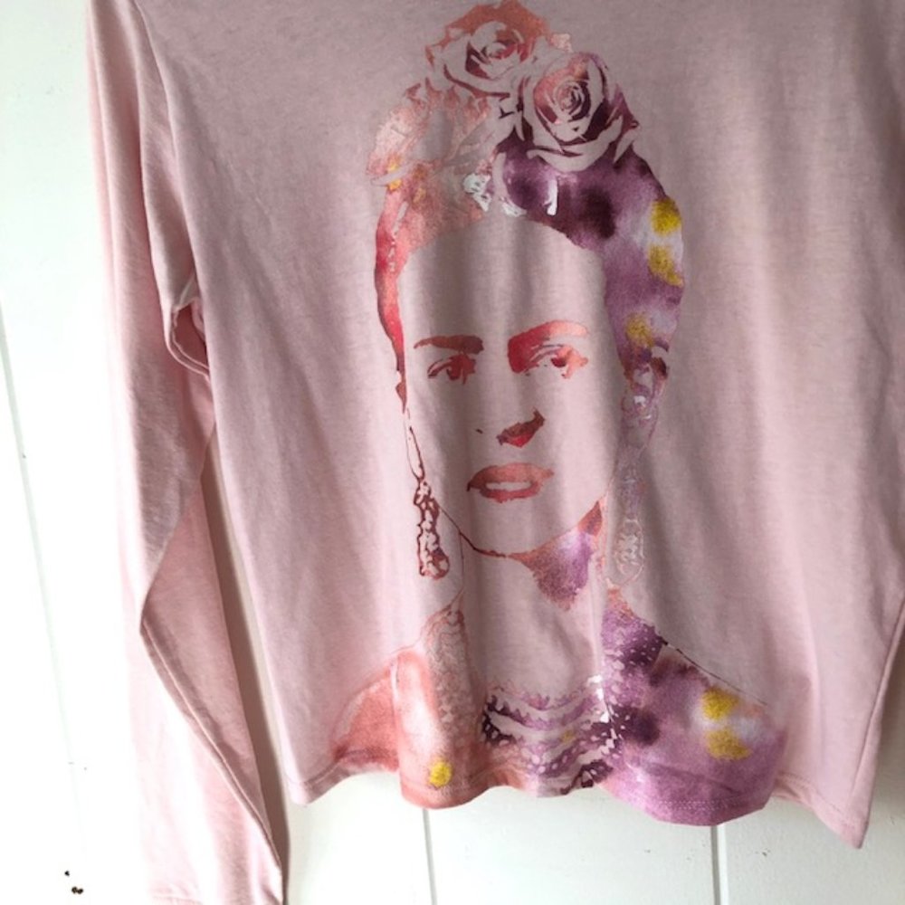 Frida Kahlo Pink Watercolor Graphic T-Shirt - Picture 4 of 6